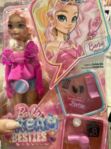 Barbie dream besties