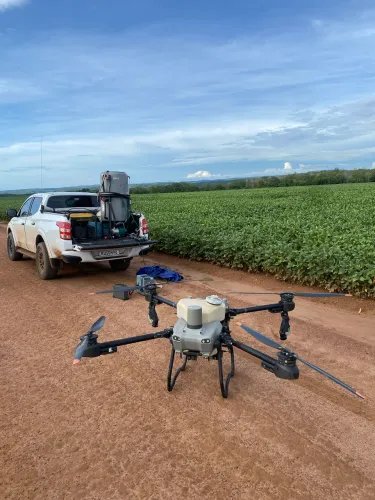 Drone de pulverização DJI T25 