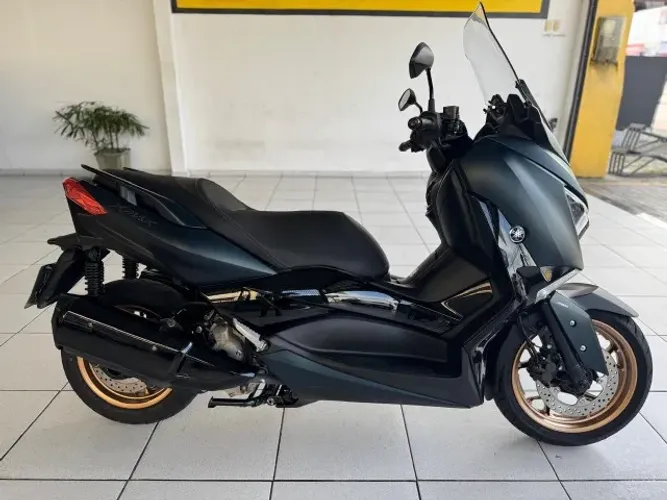 Yamaha XMAX 250 2024/2024, 3.800km, Revisada na Yamaha, único dono, muito nova.