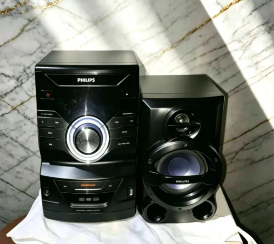 Mini System Philips Só com 1 Caixa FWM210 120W RMS - Para Retirada de peças Ou conserto