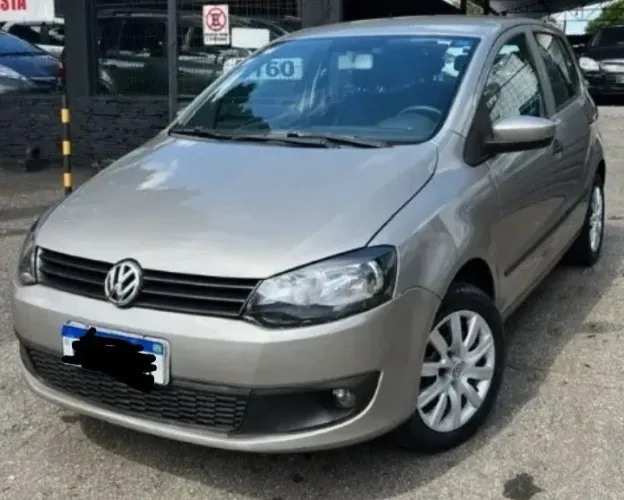 Volkswagen Fox 1.0 MI Total Flex 8V 5P 2014