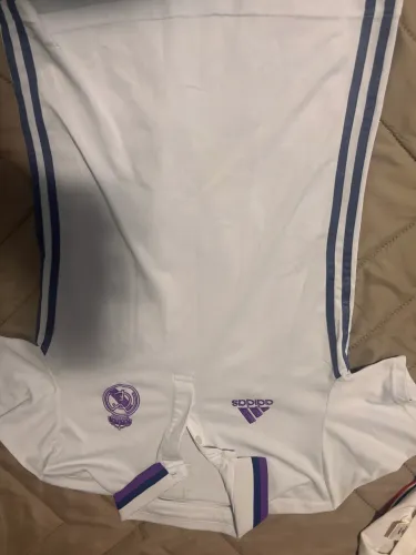 Polo de viagem Real Madrid Original Adidas Tamanho P