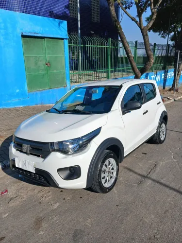 Fiat Mobi Like 1.0 Fire Flex 5P. 2022
