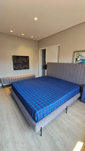 Cama Box King Size Completa (Cabeceira + Base + Colchão + Recamier)