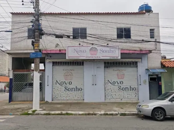 Loja na Rua Enseada das Garoupas, 463 38 m²