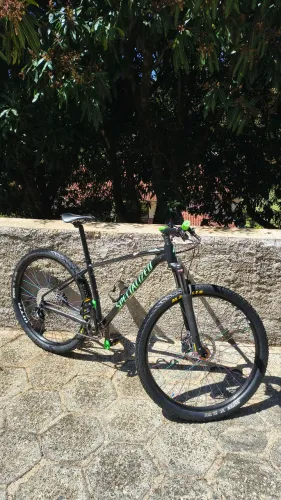 Vendo Specialized Rockhopper tamanho M 17