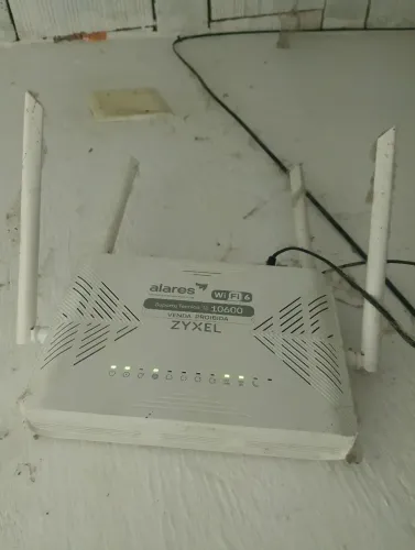 Vendo um roteador 80reias