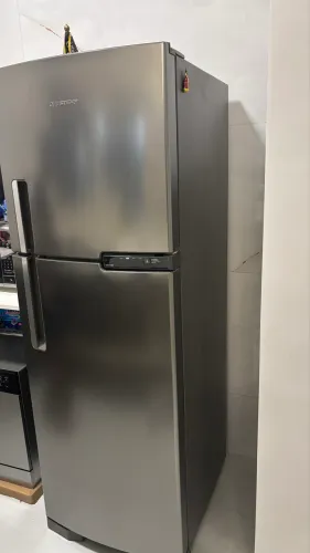 Geladeira inox 375l