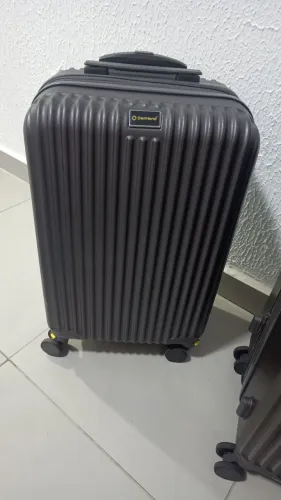 Conjunto de Mala 23KG + Mala 10KG Expansível e Giratória