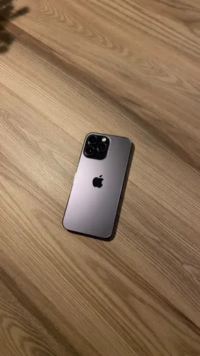 iPhone 14promax 128g roxo