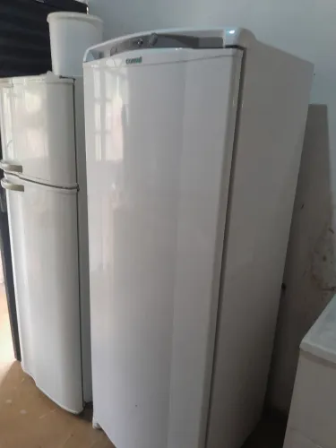 Freezer vertical Consul 246 litros