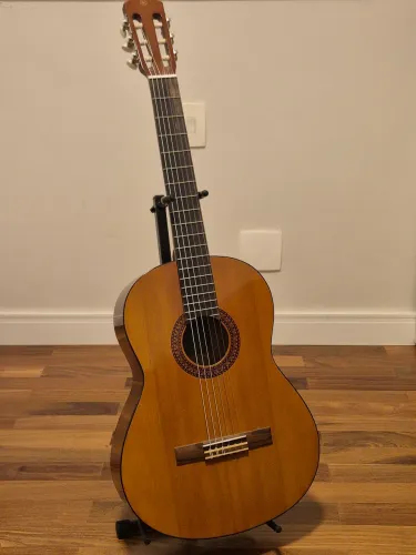 Violão Yamaha C45 seminovo