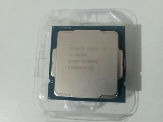 Intel Core i3-10105F (4 Núcleos / 8 Threads - 10ª Geração) -
