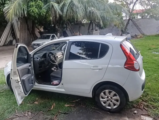 Fiat Palio Attractive 1.0 EVO Fire Flex 8V 5P 2015
