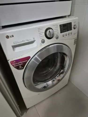 Lava e seca LG 8.5kg direct drive 