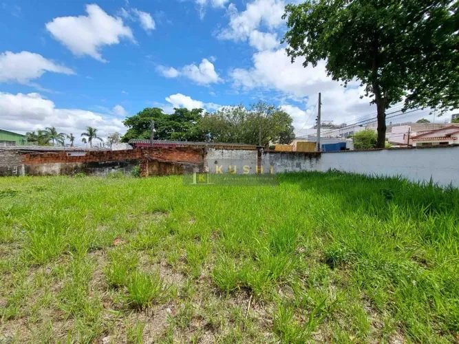 Terreno à venda em Campinas, Jardim do Trevo, com 320 m²