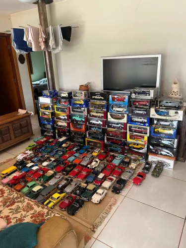 Coleção Miniaturas 1:18 Burago, Solido, Mira, Revell, Ertl, Auto art