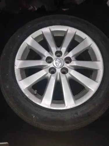 Rodas 16 114/5x com pneu Pirelli novos