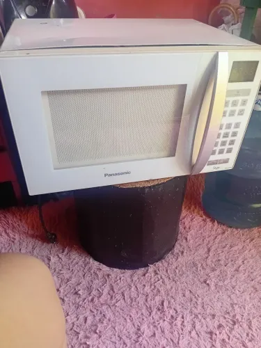 Micro-ondas com defeito