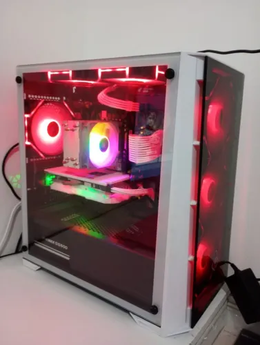 Pc gamer, roda tudo, troco por ps5