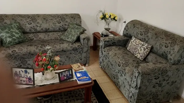 Conjunto  de  Sofas-3 e 2 Lugares