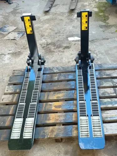 Par de garfo com roletes para empilhadeira