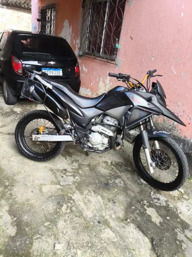 Xre 300 2016