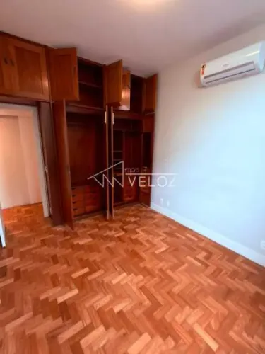 Apartamento : Padrão / Residencial / Leblon