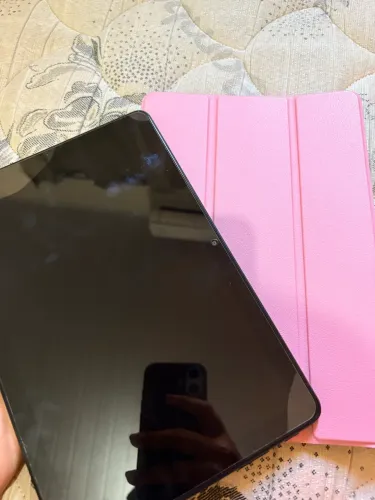 Vende se tablet Amazon Fire HD10