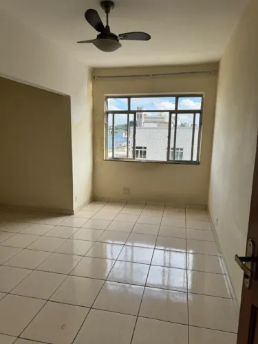 Apartamento 2 quartos frente vista alegre rj
