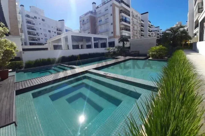 Apartamento para Locação em Florianópolis, Abraão, 2 dormitórios, 2 suítes, 3 banheiros, 2