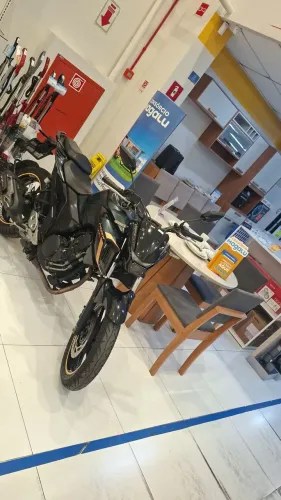 FZ25 250cc Ótimo Custo-Benefício