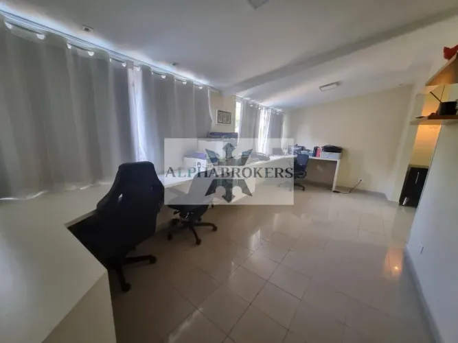 CASA À VENDA NO CONDOMÍNIO SÃO PAULO II  COTIA/SP | 3 VAGAS | ÁREA DE LAZER COMPLETA | PRO