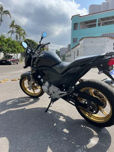 Honda Cb300 2015/15 ( oportunidade)