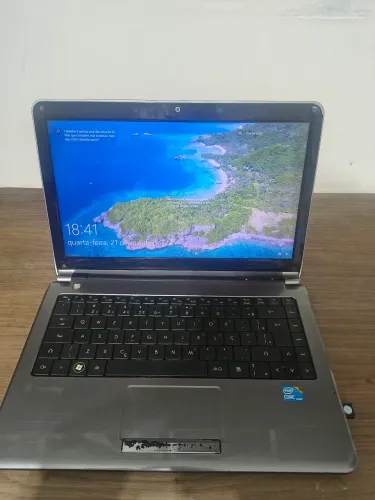 Notebook Core i3 8 GB memória RAM 500 GB de HD