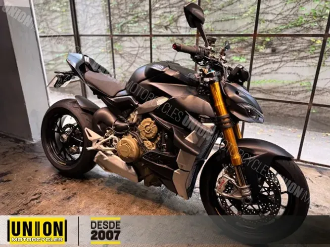 DUCATI STREETFIGHTER V4S