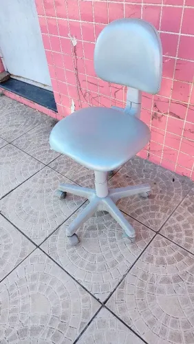 Cadeira giratória seminovas