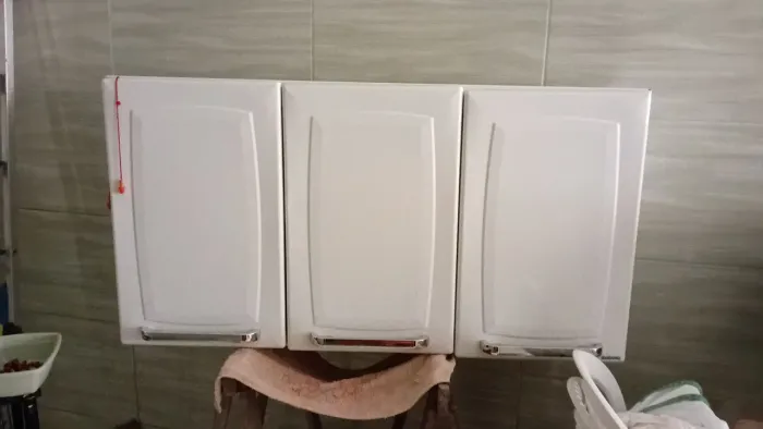 Vendo armário novo de três portas da itatiaia 
