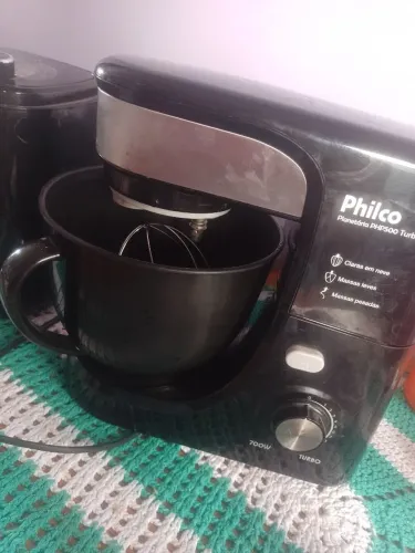 Batedeira em boa conservação *63