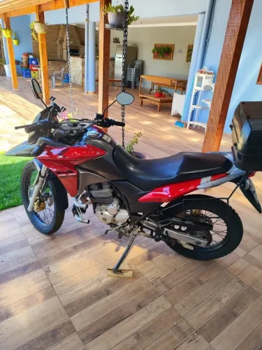 MOTO XRE300 2013/2013, S/CONSERVADA, PINTURA NOVA,T/ORIGINAL C/BAÚ/ALFARGE/M.CACHORRO...