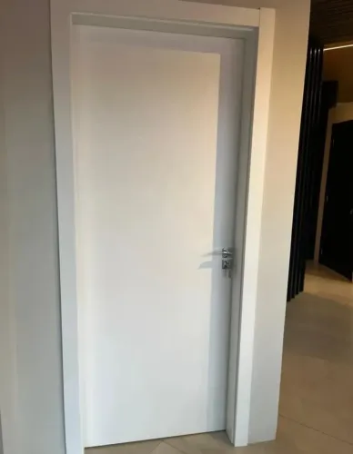Vendo porta interna de madeira 70 e 80cm
