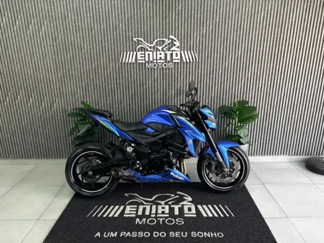 SUZUKI GSX-S750 AZUL 2022