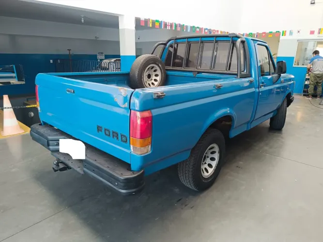 Ford F-1000 S. S. Diesel / S.s. Diesel Turbo 1993