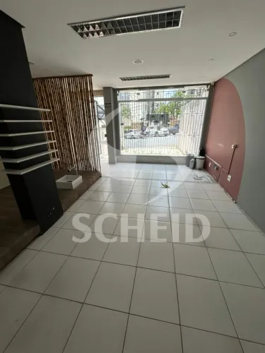 Sobrado comercial a venda com 3 Quartos e 3 banheiros na Vila Mascote
