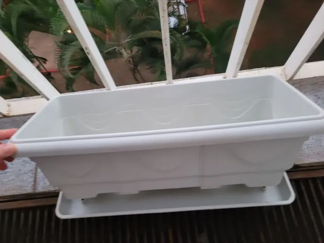 Jardineira/Floreira Retangular com Prato 50×21×16cm 1 peça 20 reais
