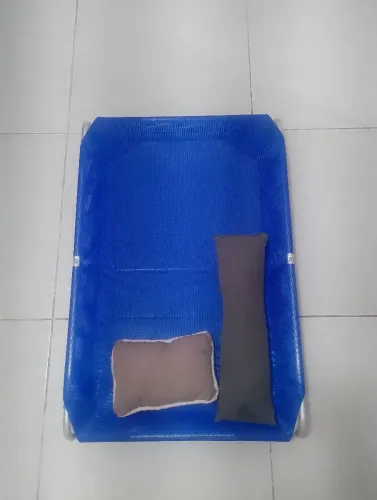 Cama suspensa de 90cm para cães