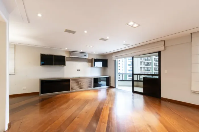 Apartamento para venda em Perdizes com 4 quartos, sendo 3 suítes, 155m²