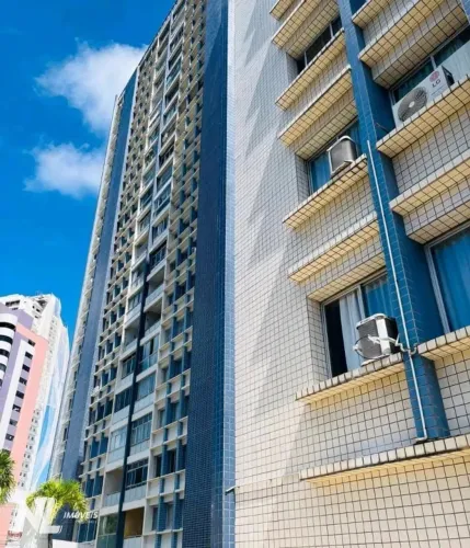Apartamento com 4 Quartos, Vista para o Mar e Lazer Completo em Petrópolis