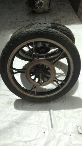 Rodas de Suzuki Intruder