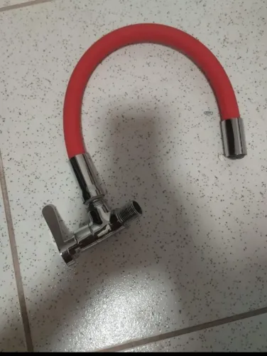 Torneira flexível parede 
